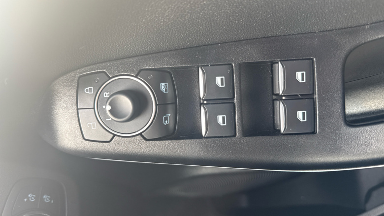 Ford Puma ST 1.0 EcoBoost Hybrid mHEV ST 5dr DCT Petrol Hatchback